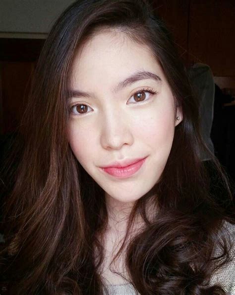 Bunnyjanjan 13 / Janella Ooi